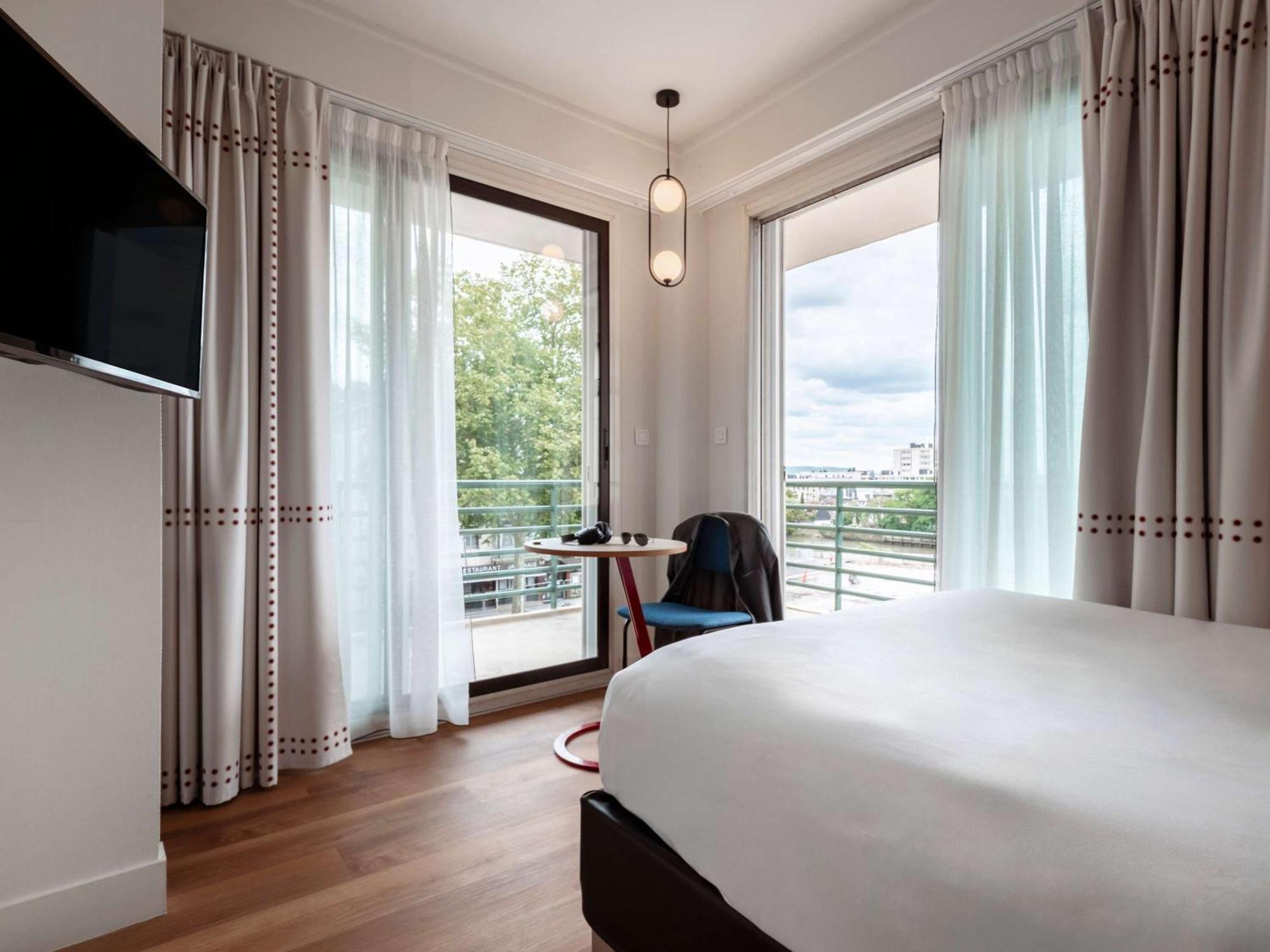 Hotel Ibis Styles Rouen Centre Cathédrale Esterno foto