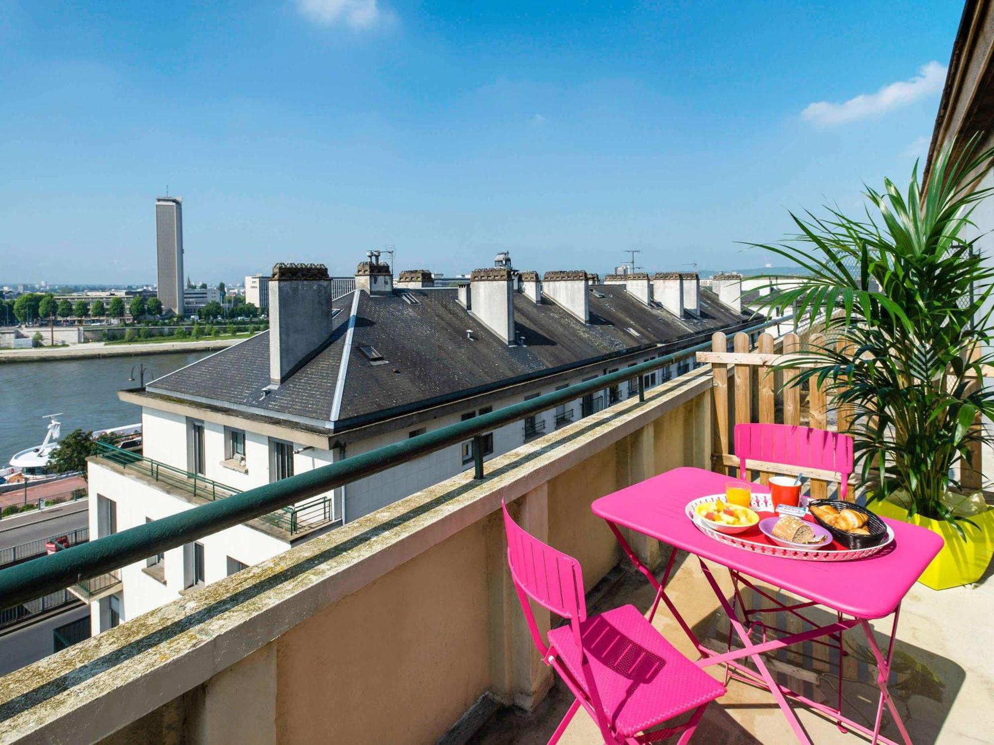Hotel Ibis Styles Rouen Centre Cathédrale Esterno foto