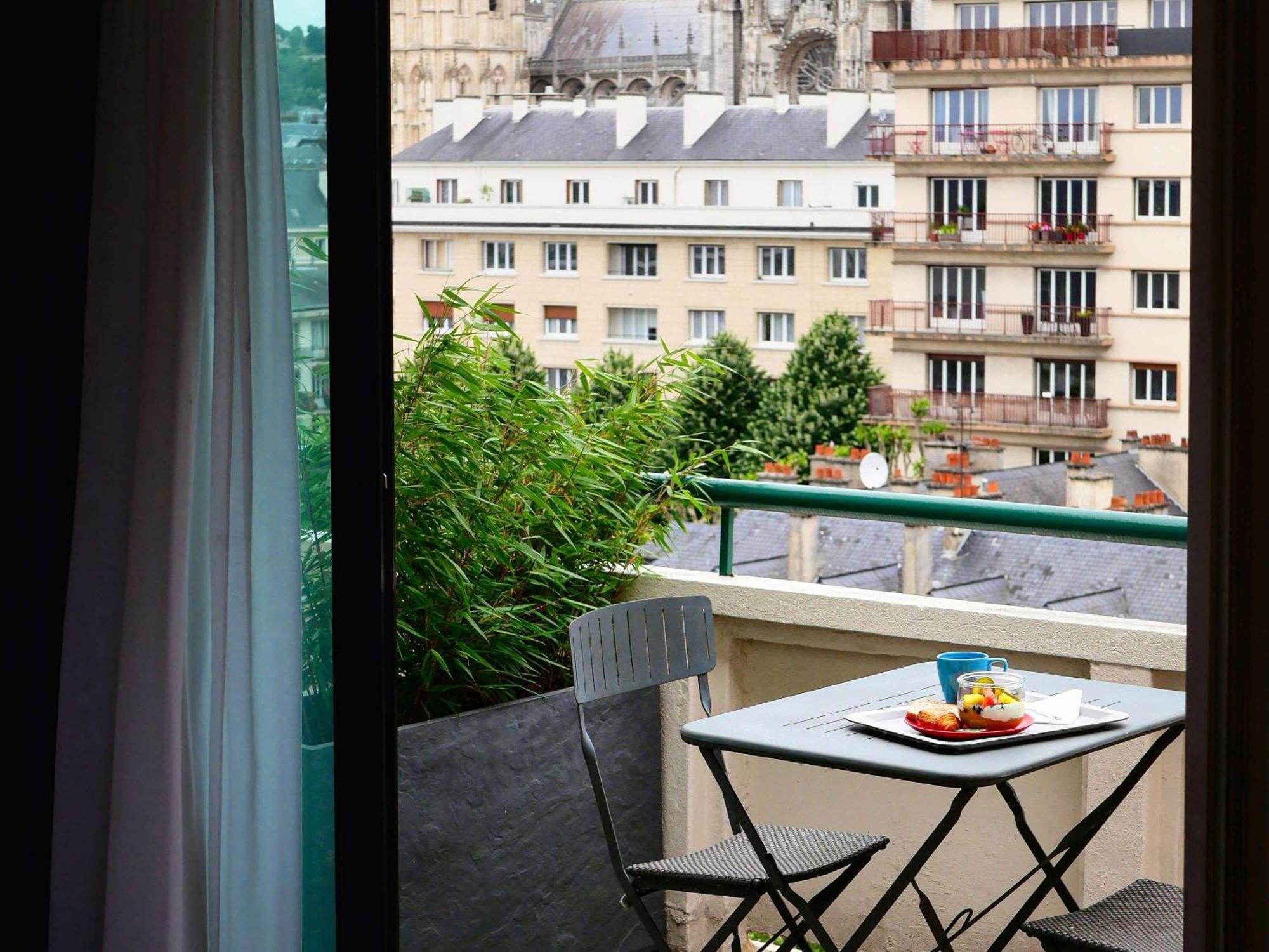 Hotel Ibis Styles Rouen Centre Cathédrale Esterno foto