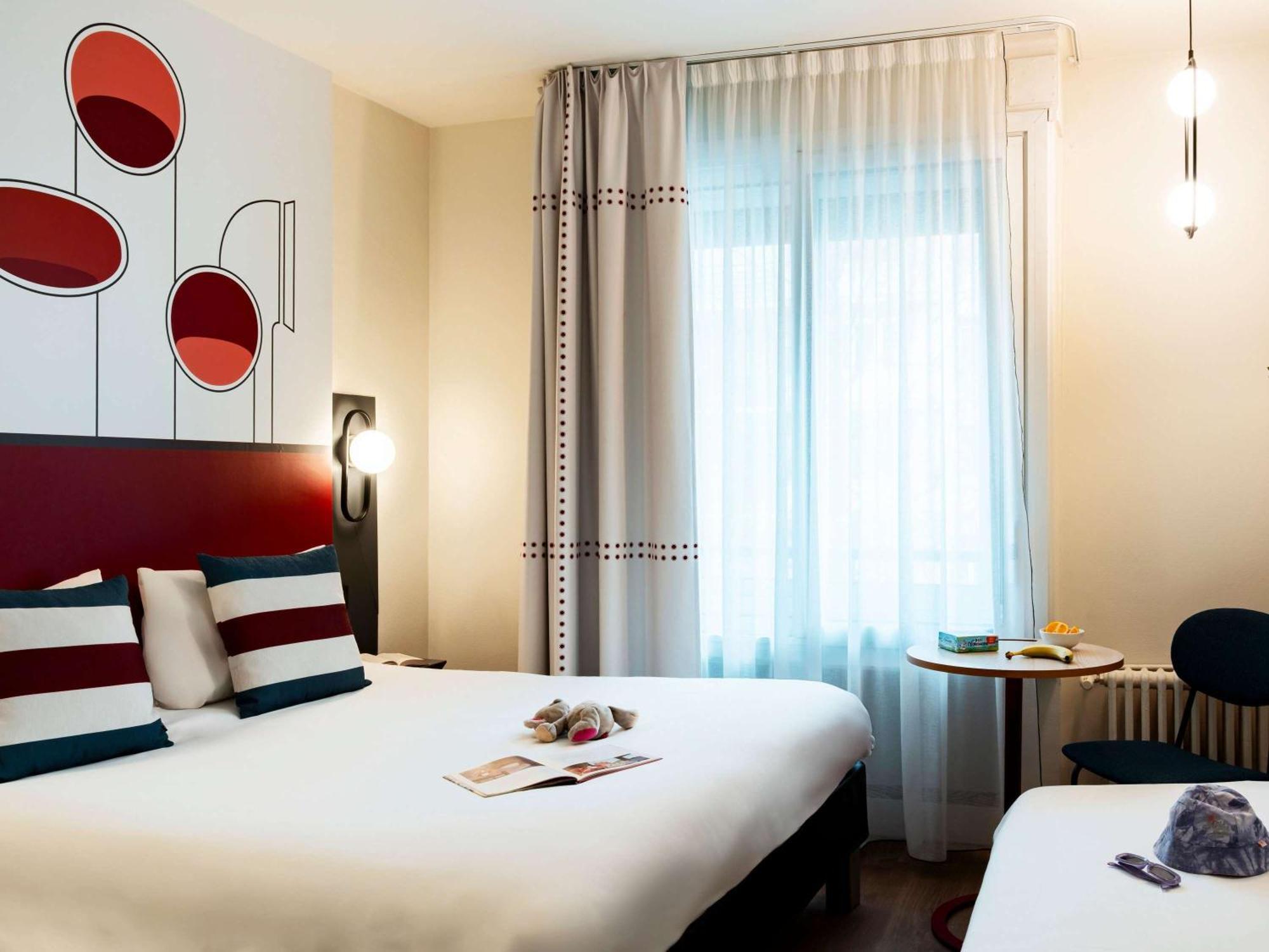Hotel Ibis Styles Rouen Centre Cathédrale Esterno foto