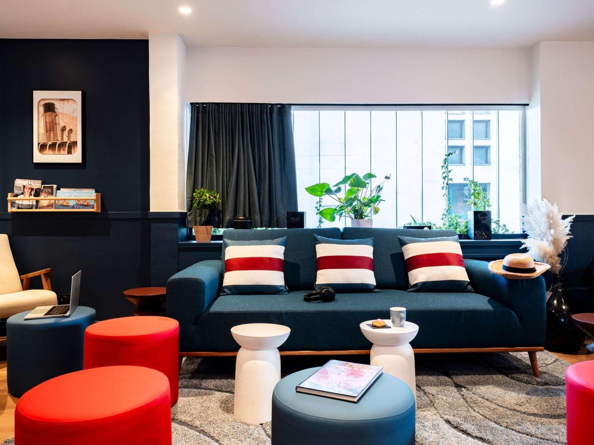Hotel Ibis Styles Rouen Centre Cathédrale Esterno foto