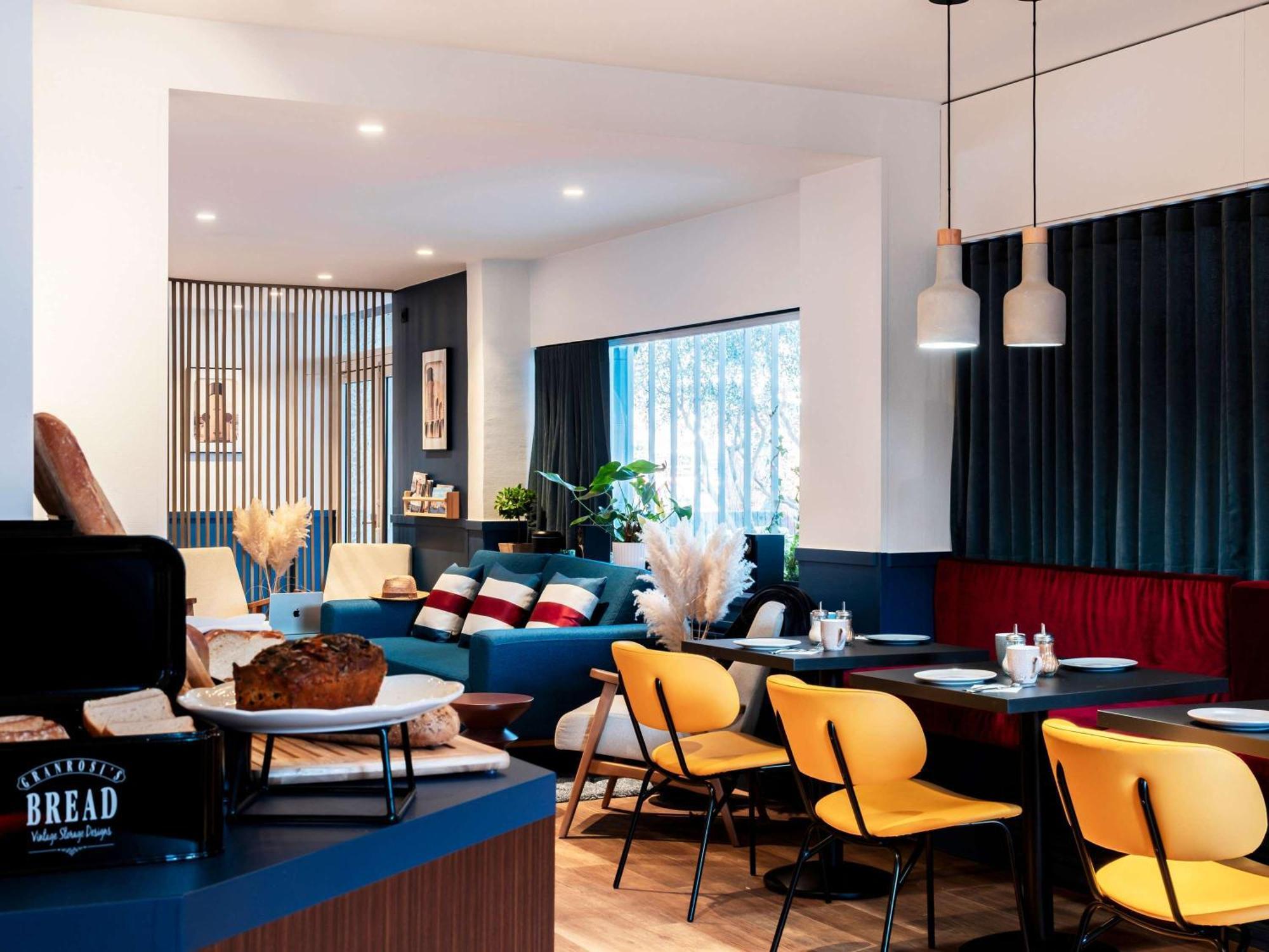 Hotel Ibis Styles Rouen Centre Cathédrale Esterno foto